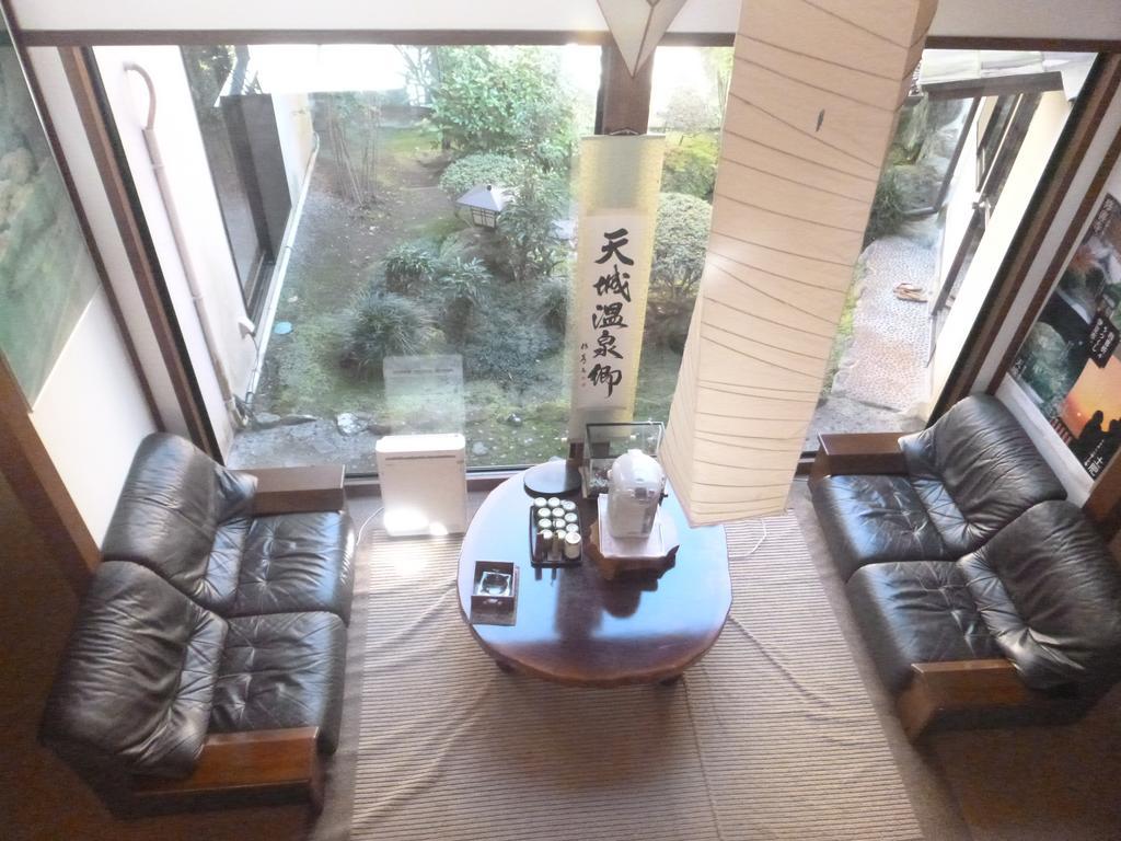 Hôtel Irorino Yado Sankichi à Izu  Extérieur photo